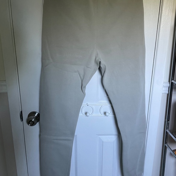 Essentials Fear of God Joggers - Picture 2 of 3